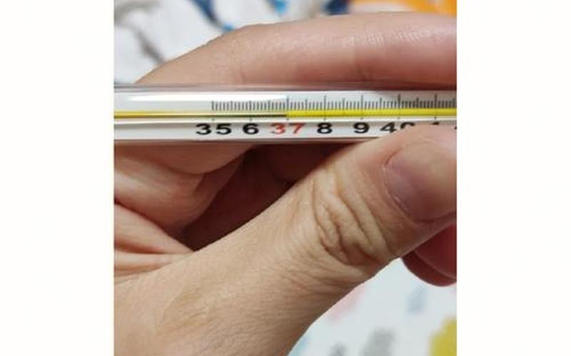 还是低烧是有炎症还是有病(低烧是炎症引起的吗)